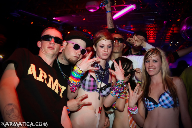 Just Keep Raving 3